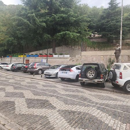 4 Rooms Gjirokastra ภายนอก รูปภาพ