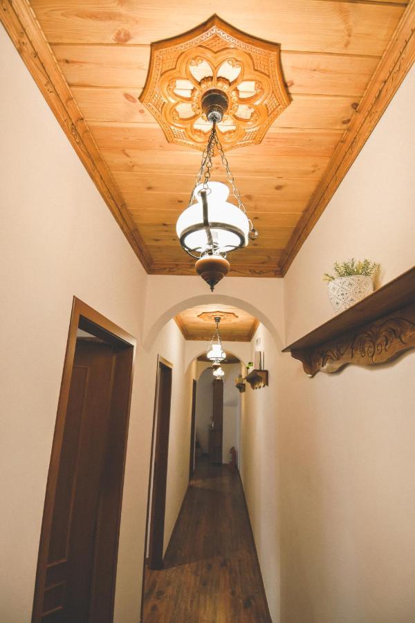 4 Rooms Gjirokastra ภายนอก รูปภาพ