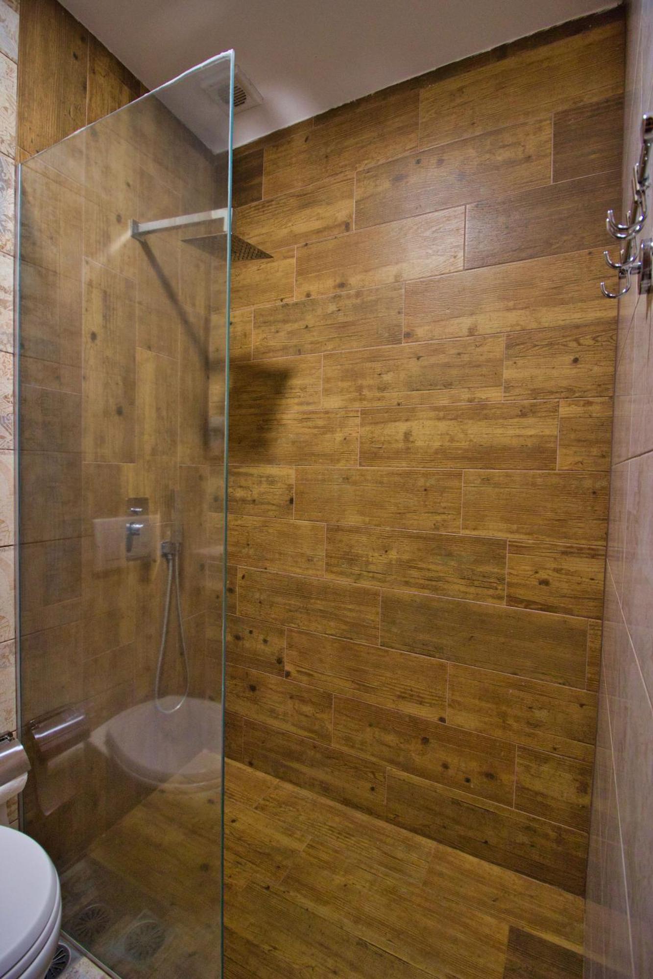 4 Rooms Gjirokastra ภายนอก รูปภาพ
