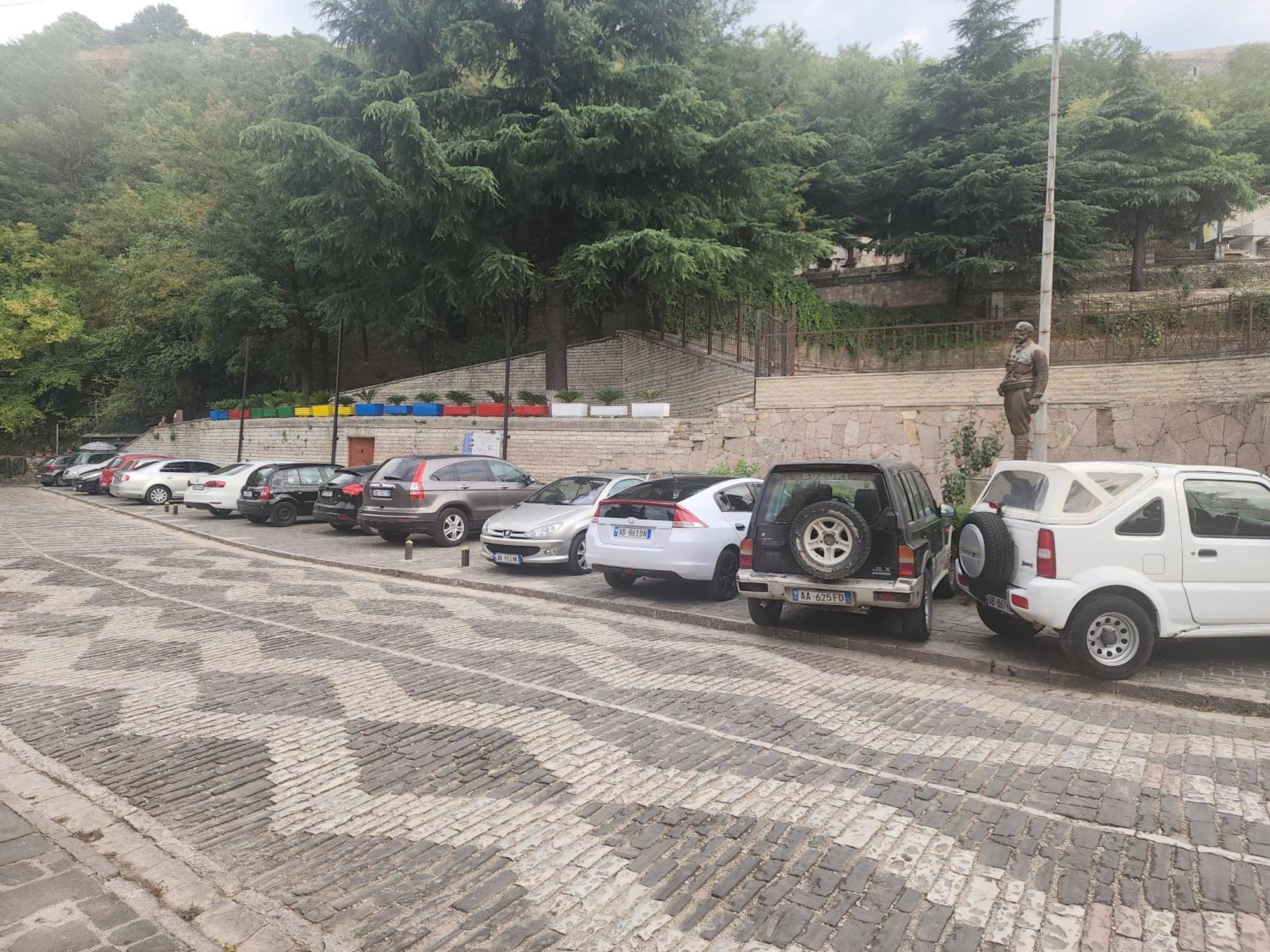 4 Rooms Gjirokastra ภายนอก รูปภาพ
